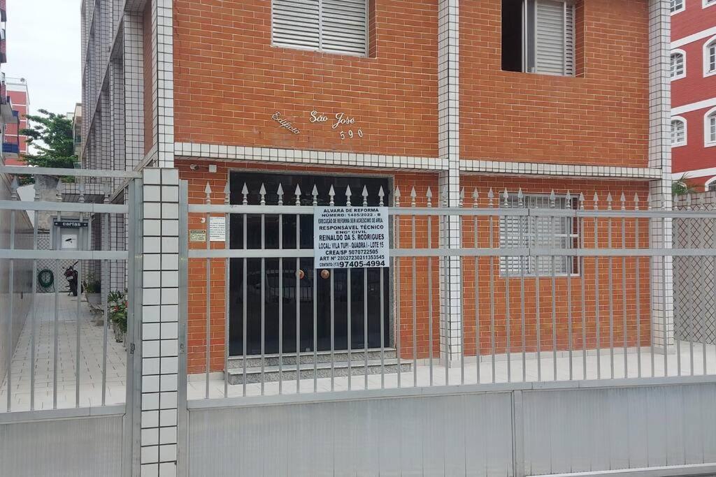 Aptamento Proximo A Tupy, Na Baixada Santist Apartment